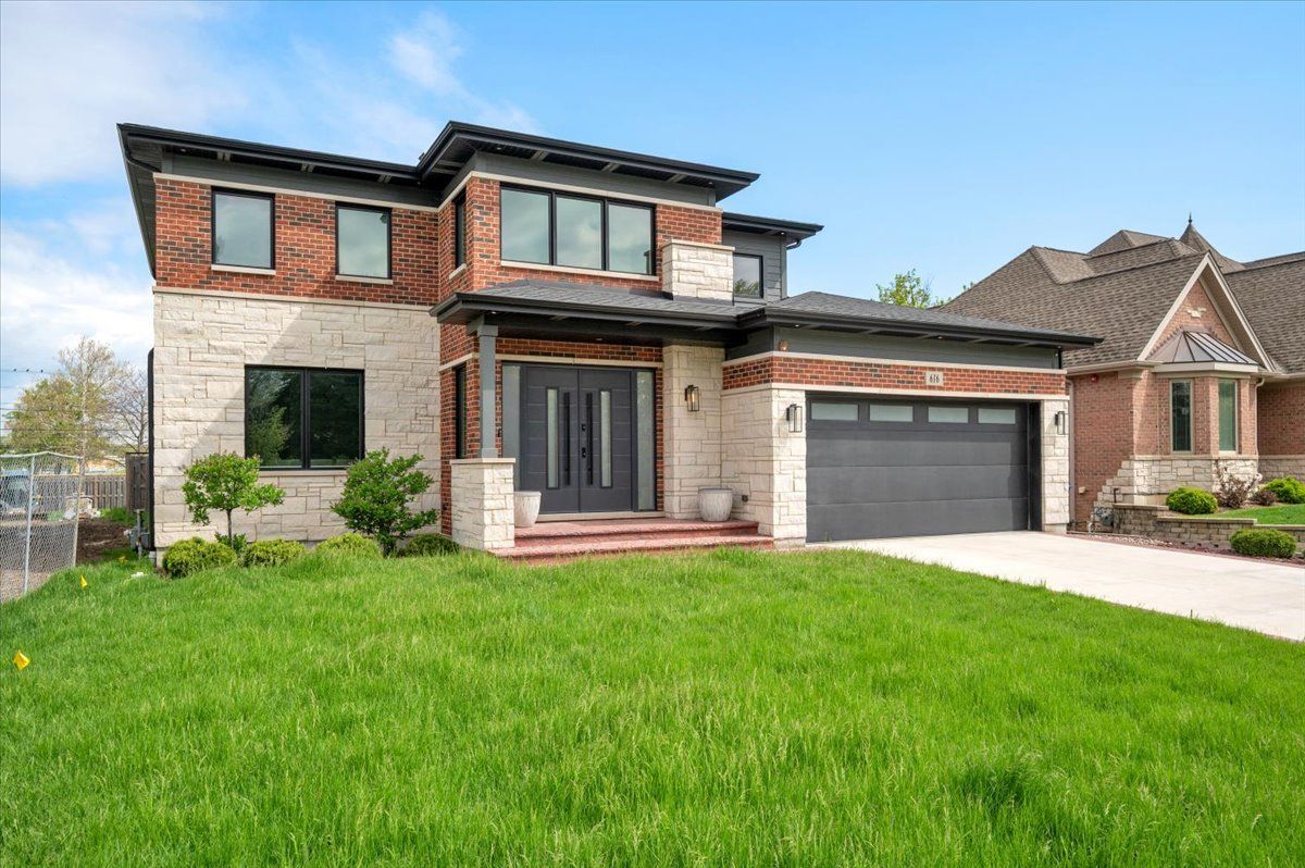 616 Birchwood Avenue, Des Plaines, IL 60018