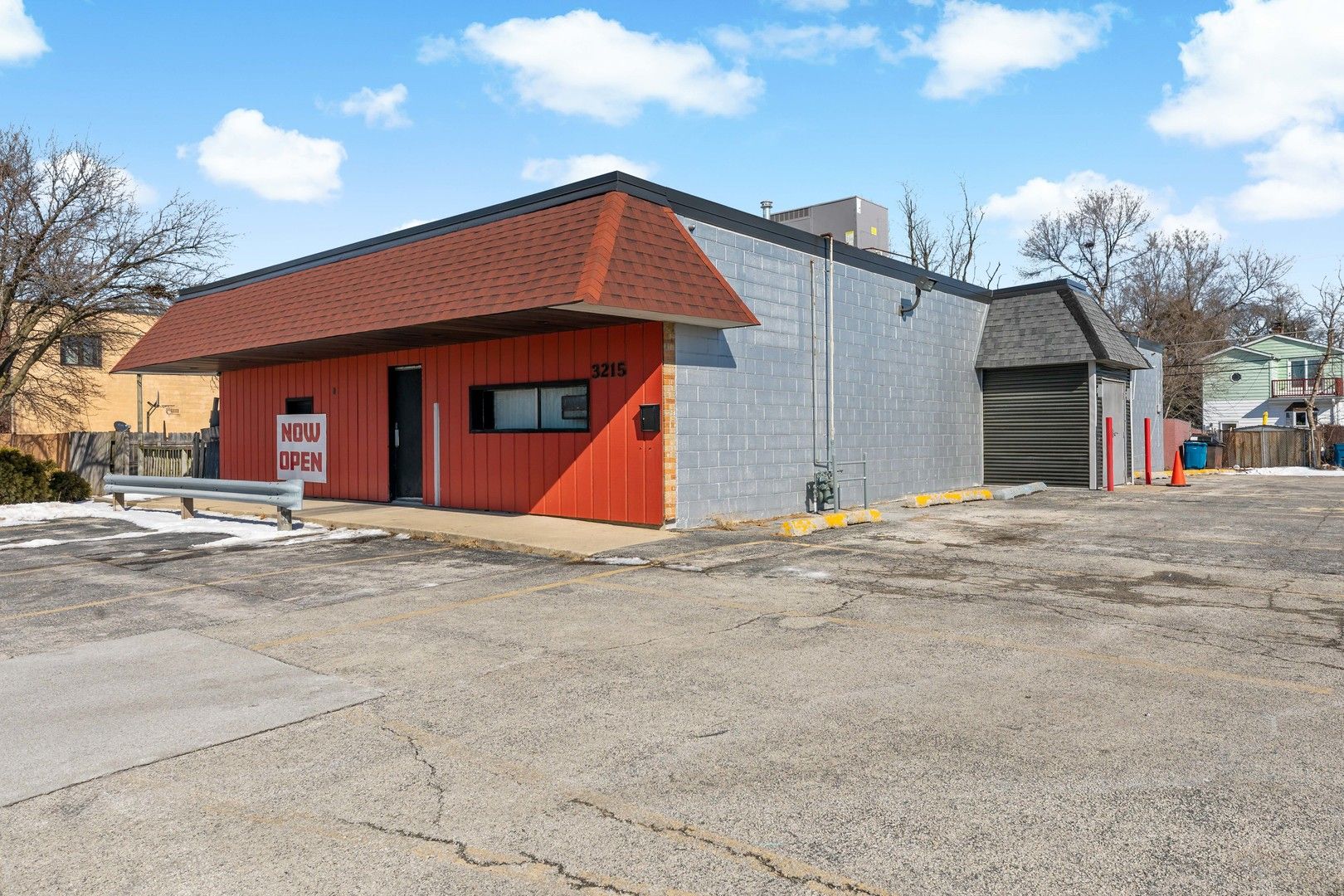 3215 Union Avenue — Steger, IL 60475