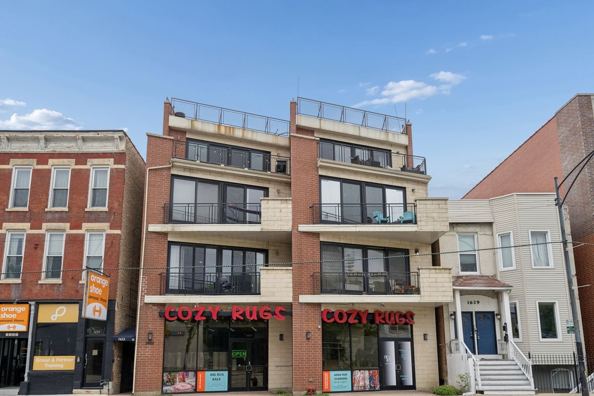 1633 CLYBOURN Avenue, Chicago, IL 60614