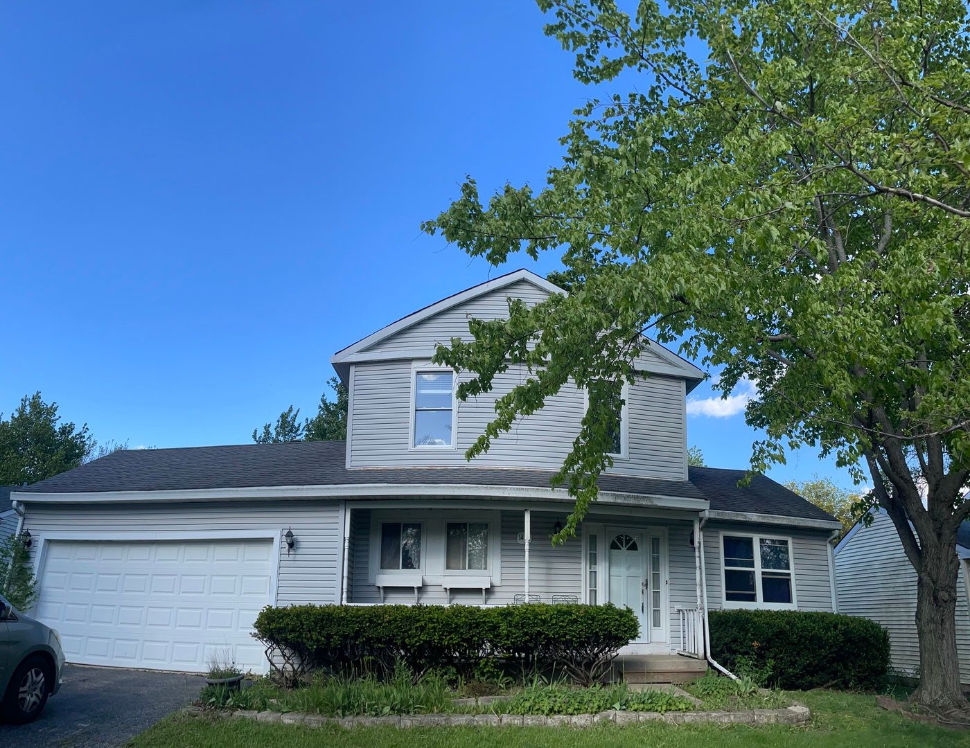 1401 Knoll Drive — Naperville, IL 60565
