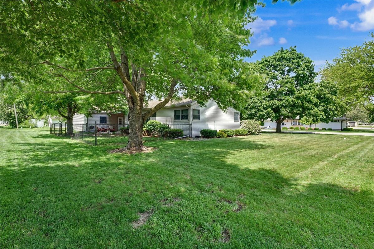 430 E Dent Street, Gilman, IL 60938