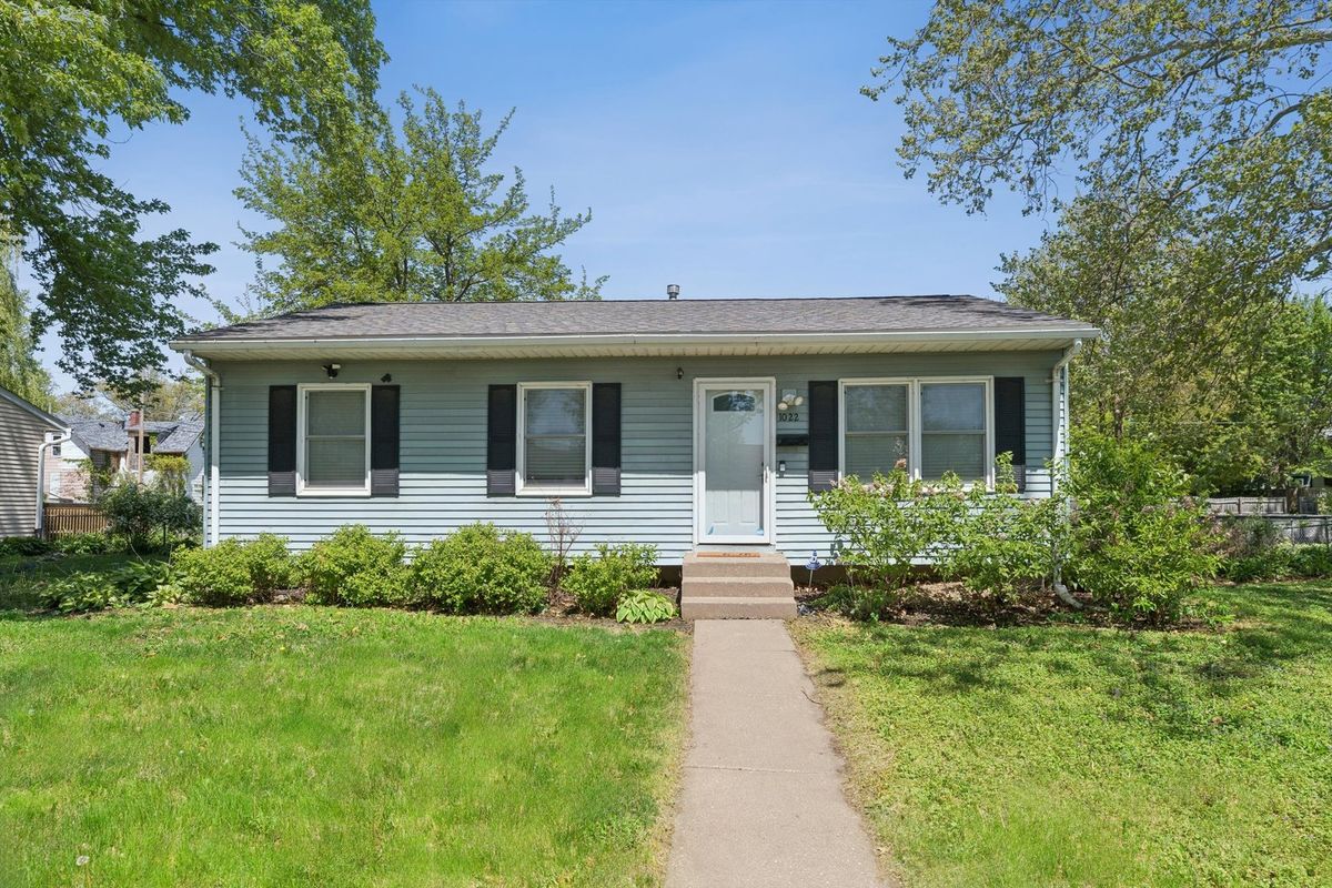 1022 13th Street, Davenport, IA 52804