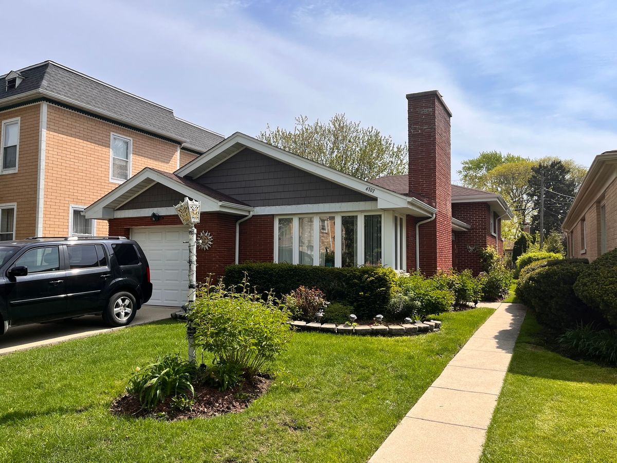 6707 Keating Avenue, Lincolnwood, IL 60712