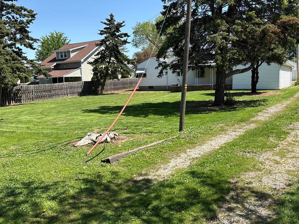 109 N 3RD Street, Hartsburg, IL 62643