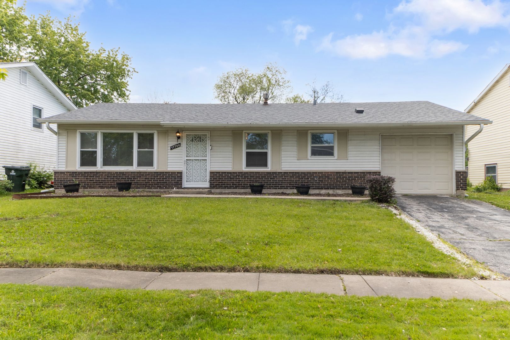 17700 Pheasant Lane — Country Club Hills, IL 60478