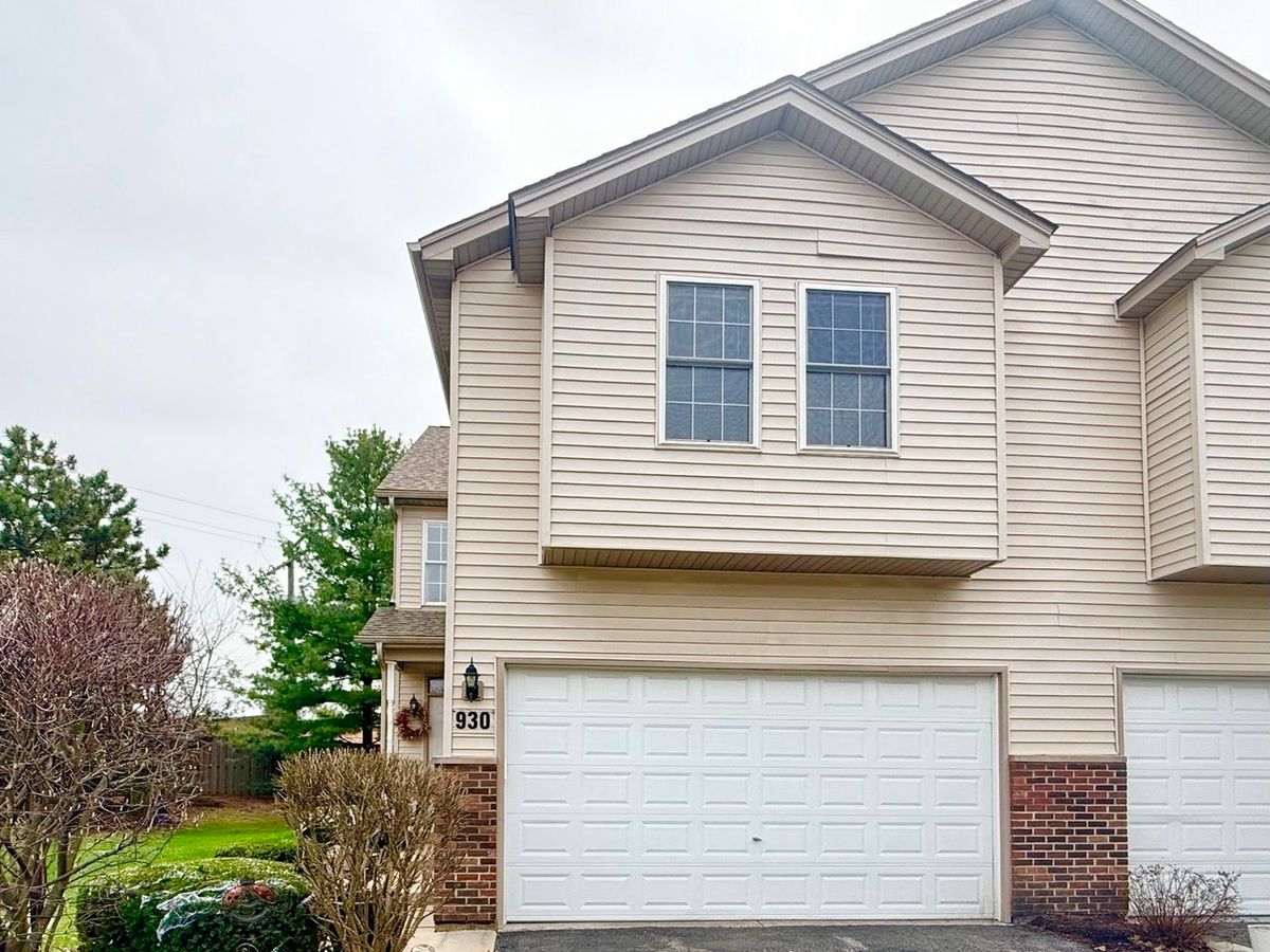 930 CASE Street, Naperville, IL 60563
