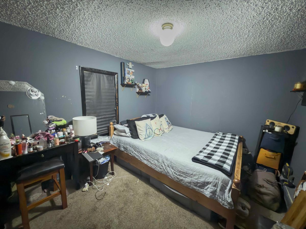 2912 18th Place, North Chicago, IL 60064