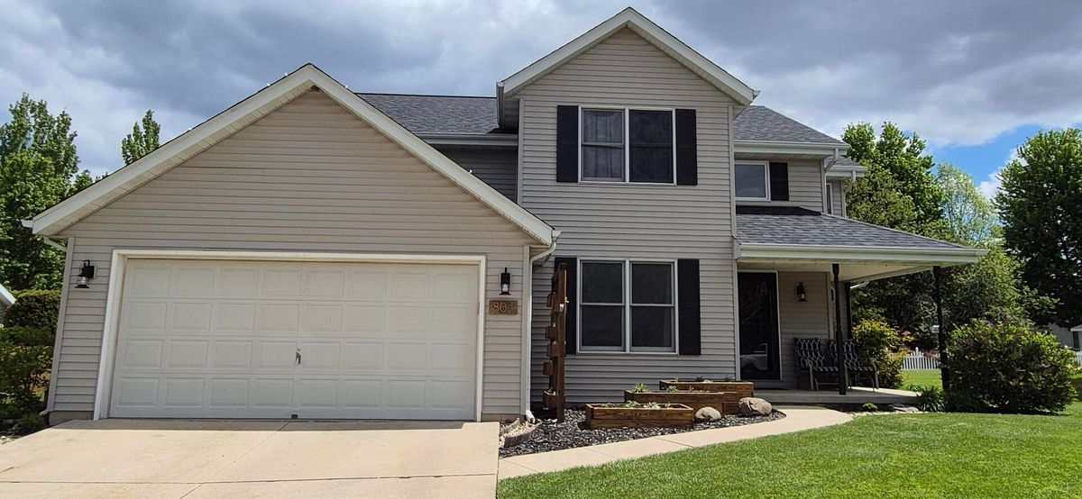 804 Banbury Street, Ottawa, IL 61350