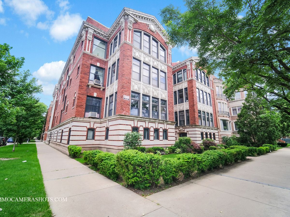 5132 DREXEL Avenue, Chicago, IL 60615