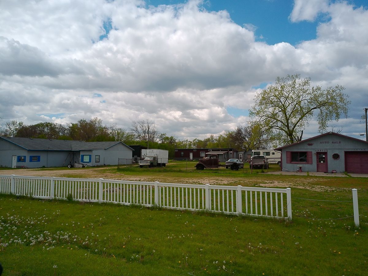 14178,14190,14102 Dearborn Avenue, South Beloit, IL 61080