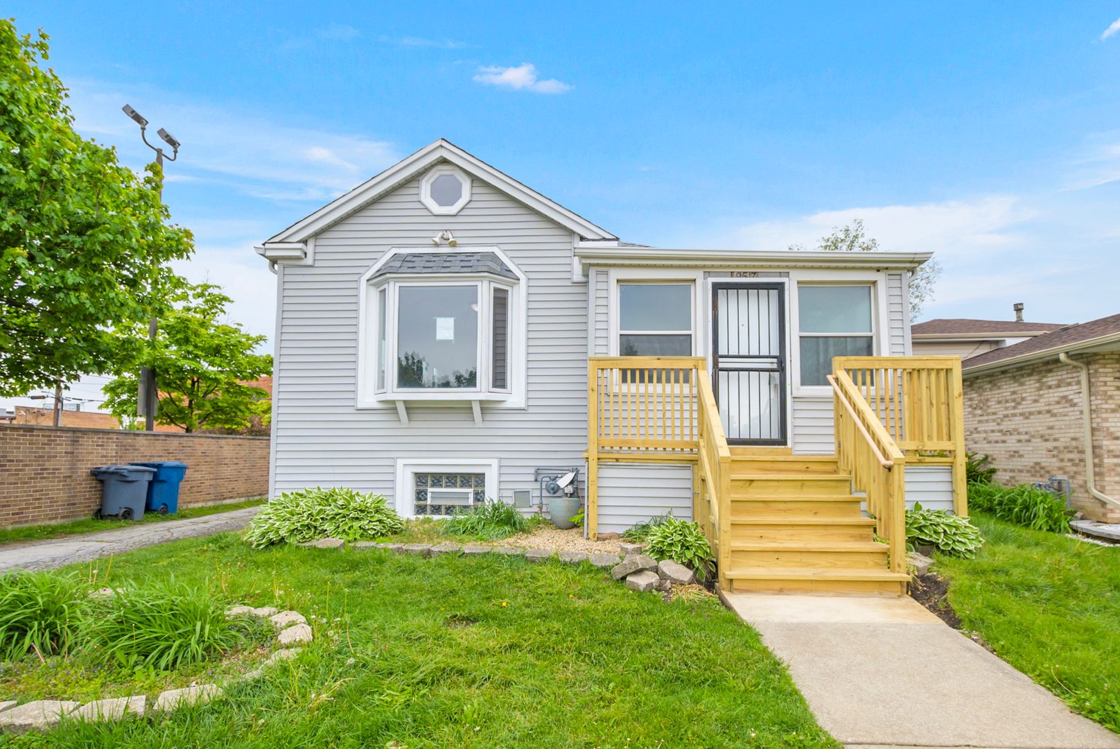 9517 S Merrimac Avenue — Oak Lawn, IL 60453