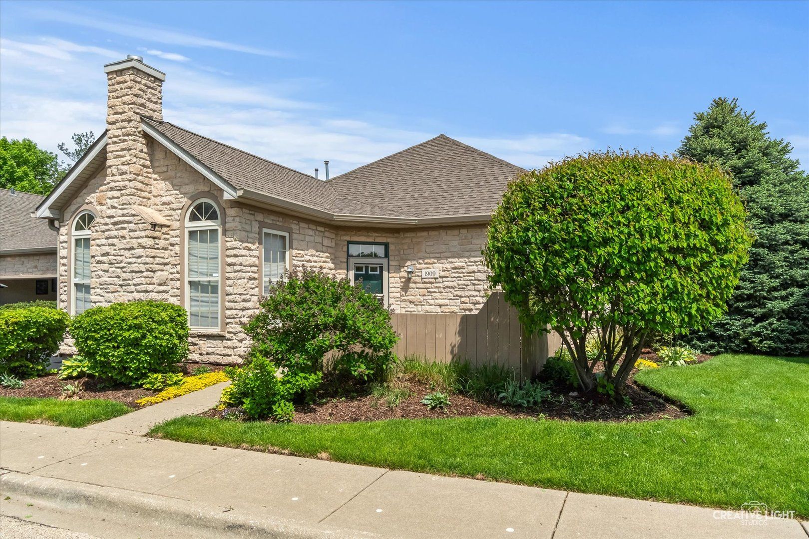 1909 Timbers Edge Circle — Joliet, IL 60431