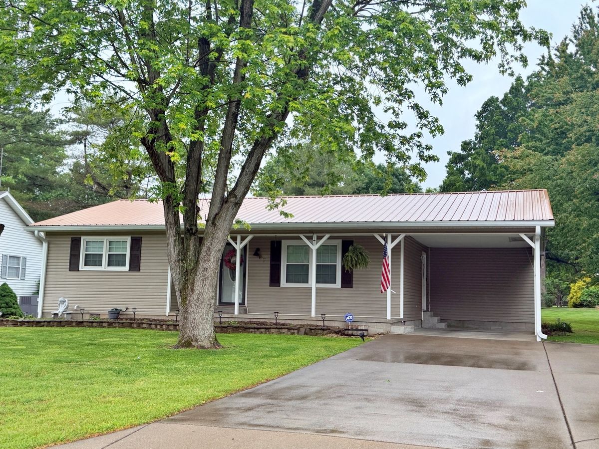 67 Adkins Street, Metropolis, IL 62960