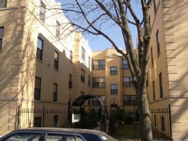 4347 Sawyer Avenue, Chicago, IL 60618