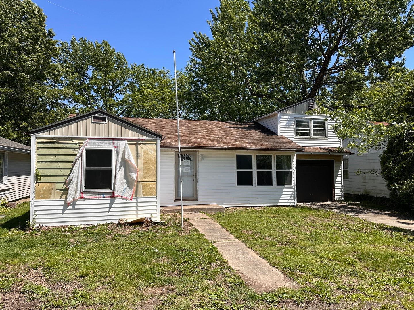 604 N 7th Street — Herrin, IL 62948