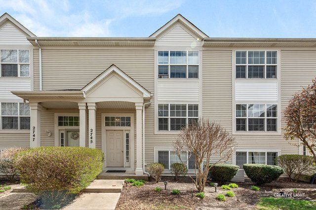 2745 Canyon Drive, Plainfield, IL 60586