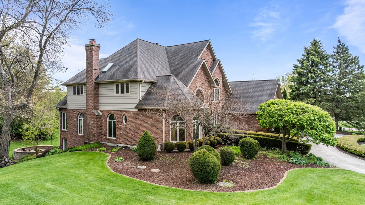 13155 Fox Lane, Lemont, IL 60439