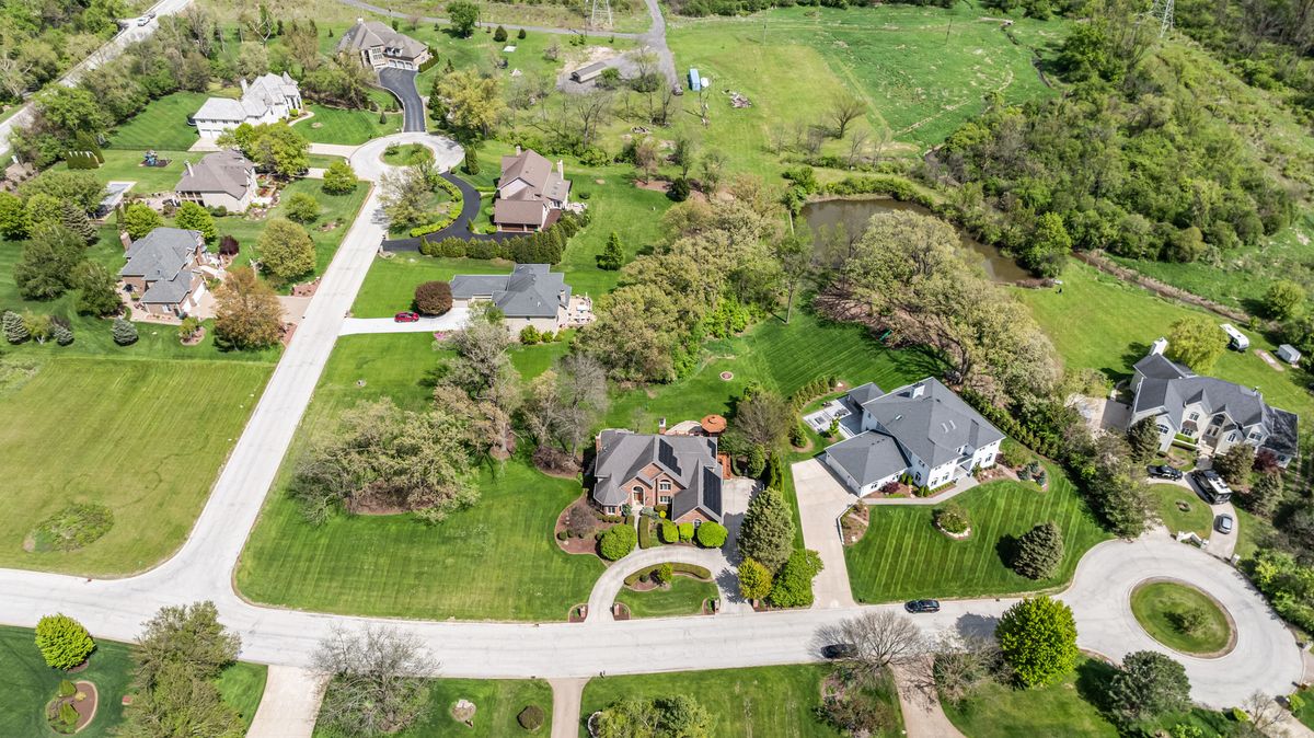 13155 Fox Lane, Lemont, IL 60439
