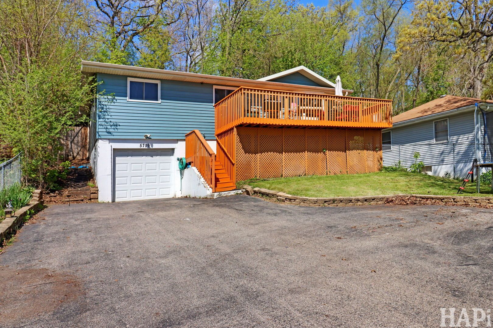 5709 Fox Lake Road — McHenry, IL 60051