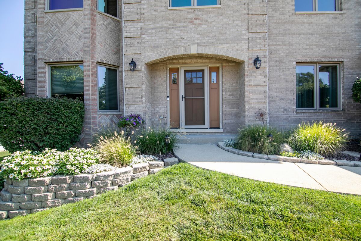 461 Wexford Drive, Lemont, IL 60439