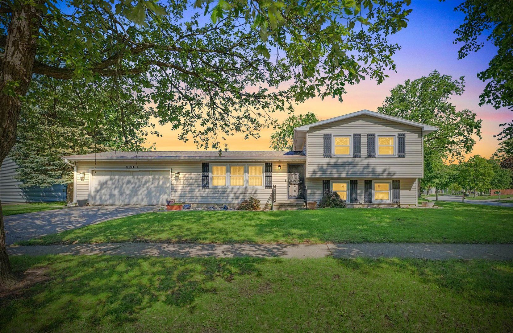 2502 Southwood Drive — Champaign, IL 61821
