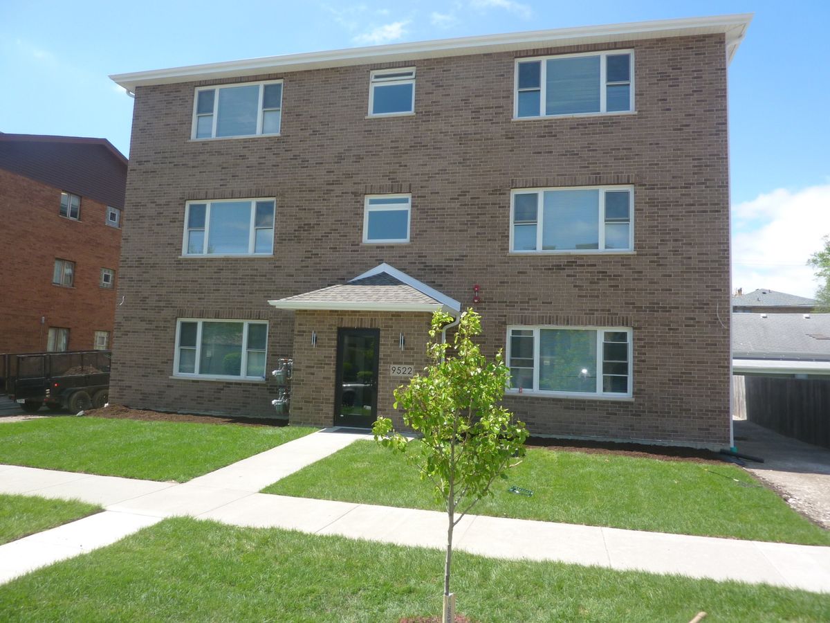 9522 53rd Avenue, Oak Lawn, IL 60453