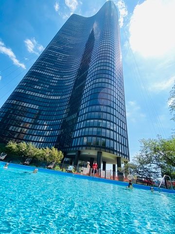 505 Lake Shore Drive, Chicago, IL 60611