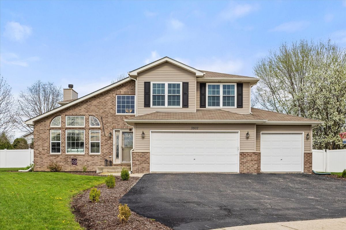 3502 Indian Head Lane, Joliet, IL 60435