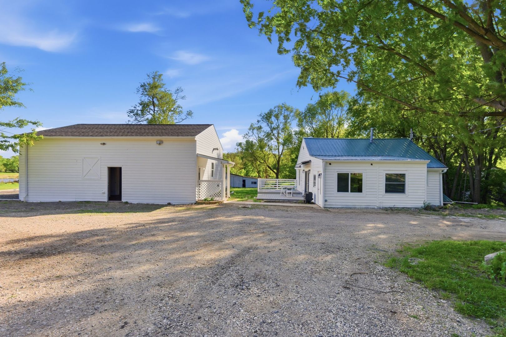 11109 US Highway 14 Highway — Woodstock, IL 60098