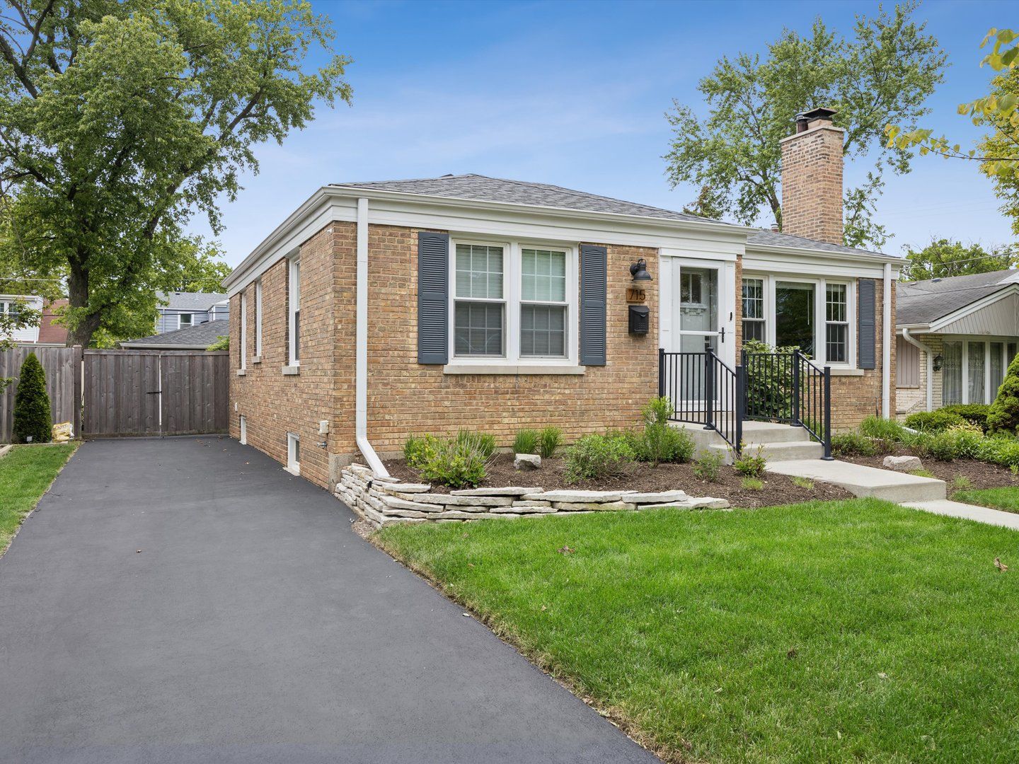715 Forest Road — La Grange Park, IL 60526