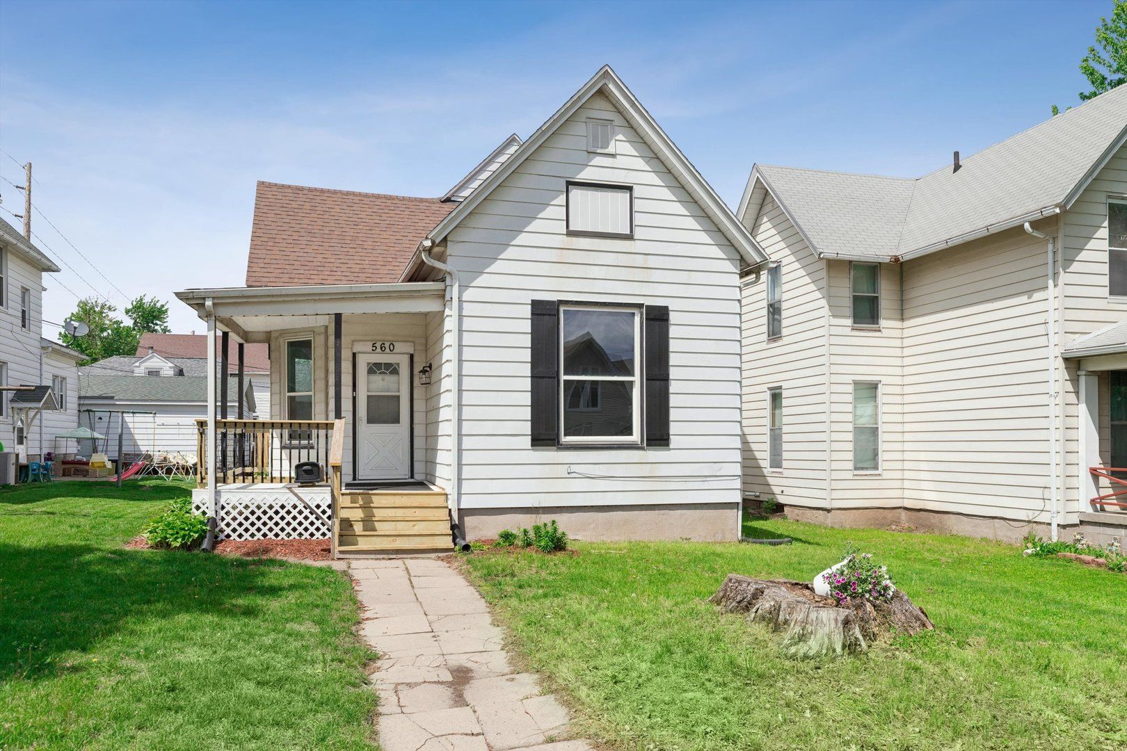 560 10th Avenue — Clinton, IA 52732
