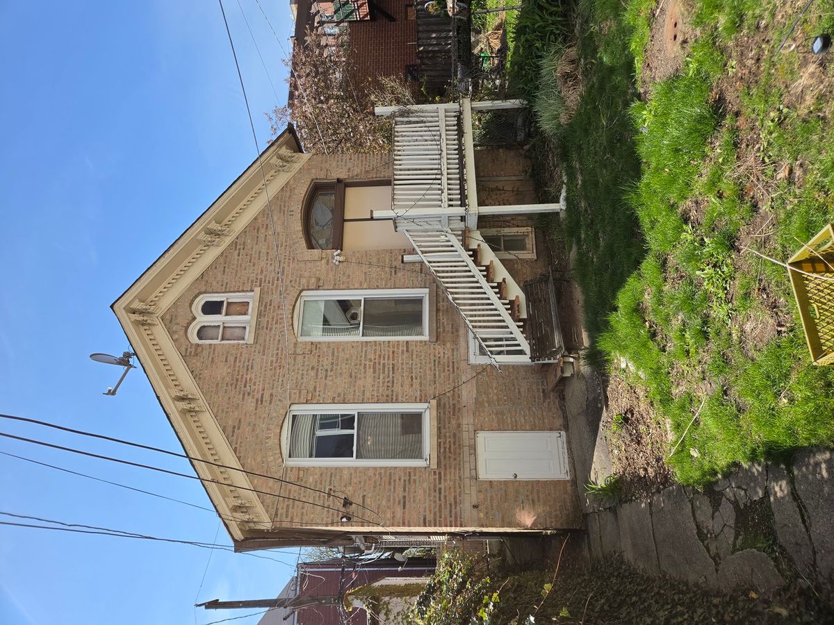 1650 OAKLEY Avenue, Chicago, IL 60647