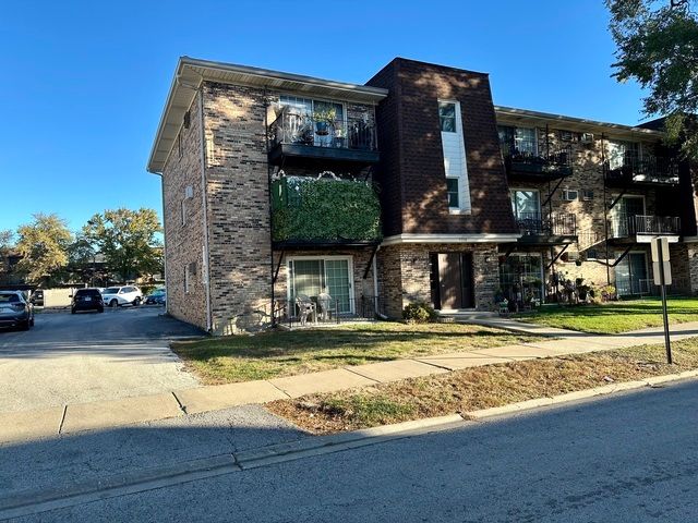 7008 Oconnell Drive, Chicago Ridge, IL 60415
