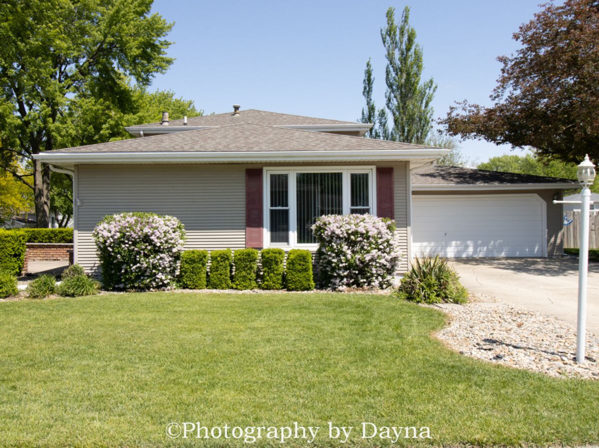 60 Hilltop Drive, Bourbonnais, IL 60914