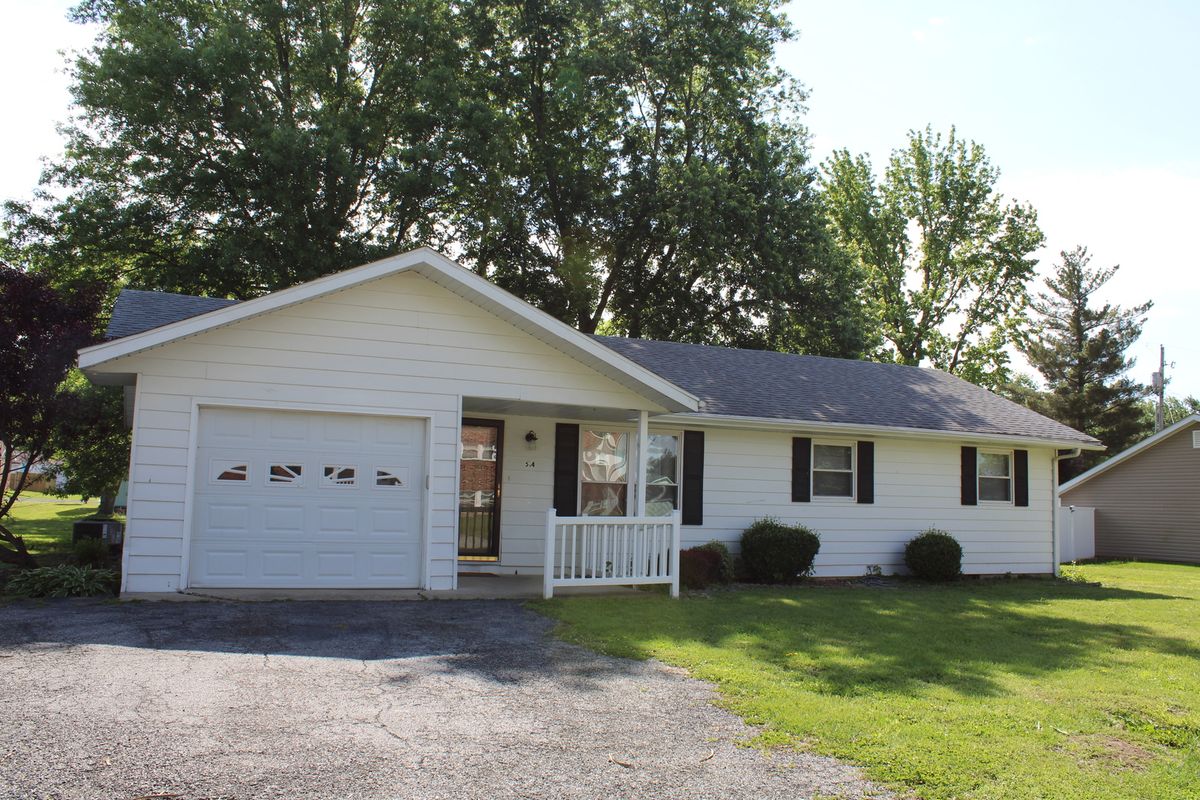 514 Roddy Road, Salem, IL 62881