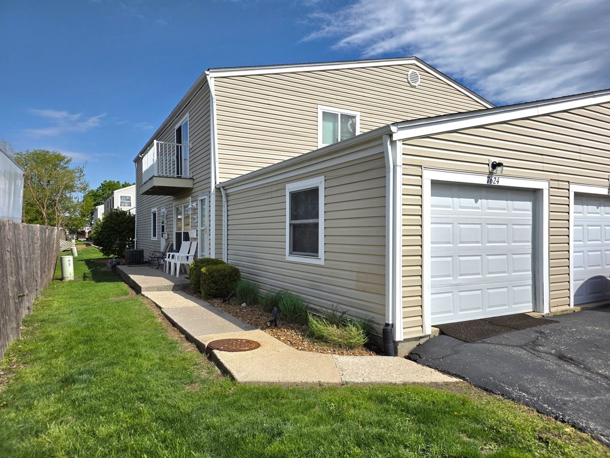 7624 159th Place, Tinley Park, IL 60477