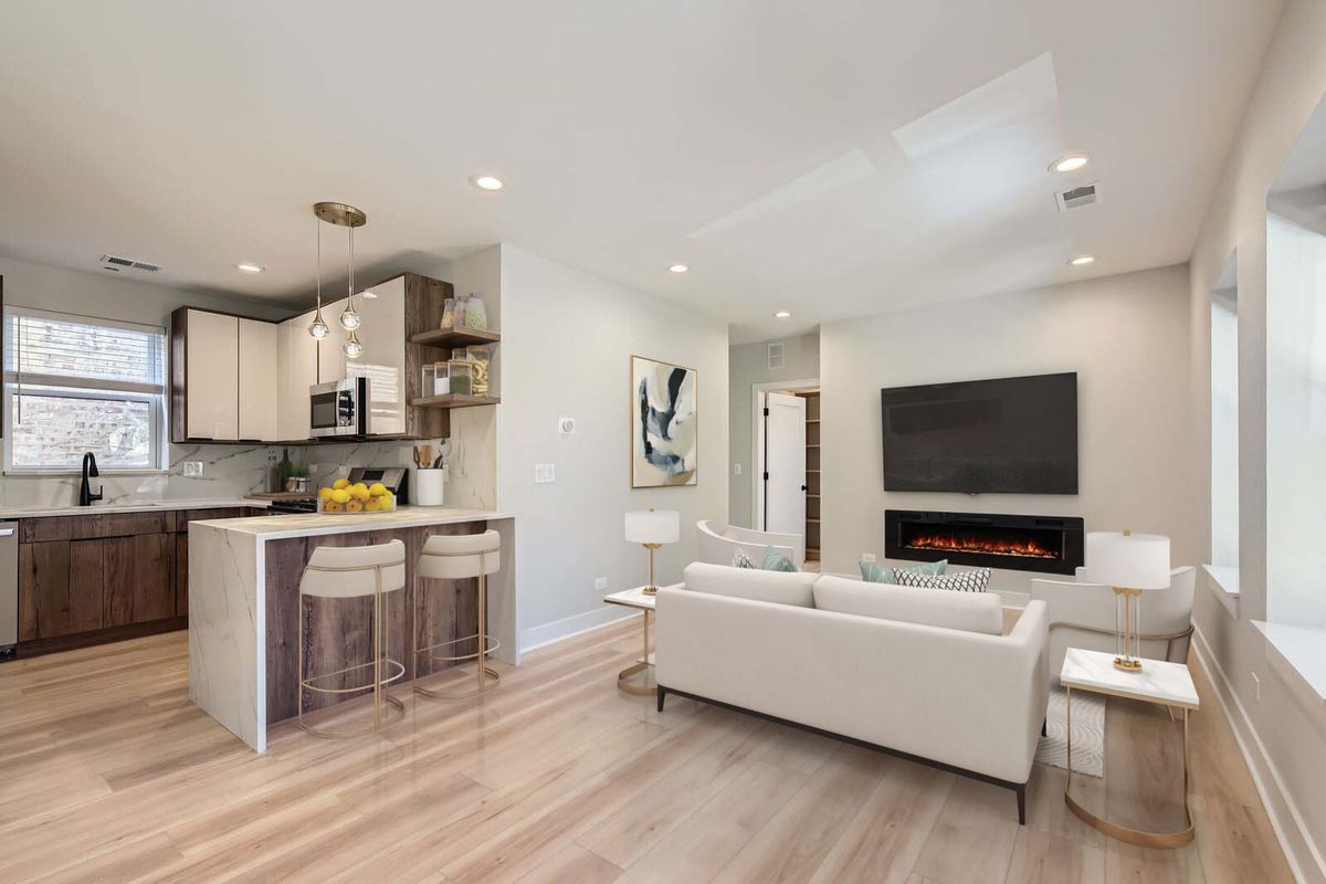 5014 Rockwell Street, Chicago, IL 60625