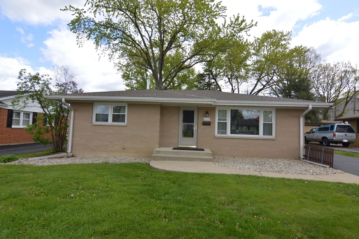 426 Brown Street, Wauconda, IL 60084