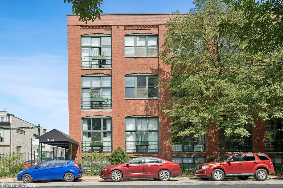 1737 paulina Street, Chicago, IL 60622
