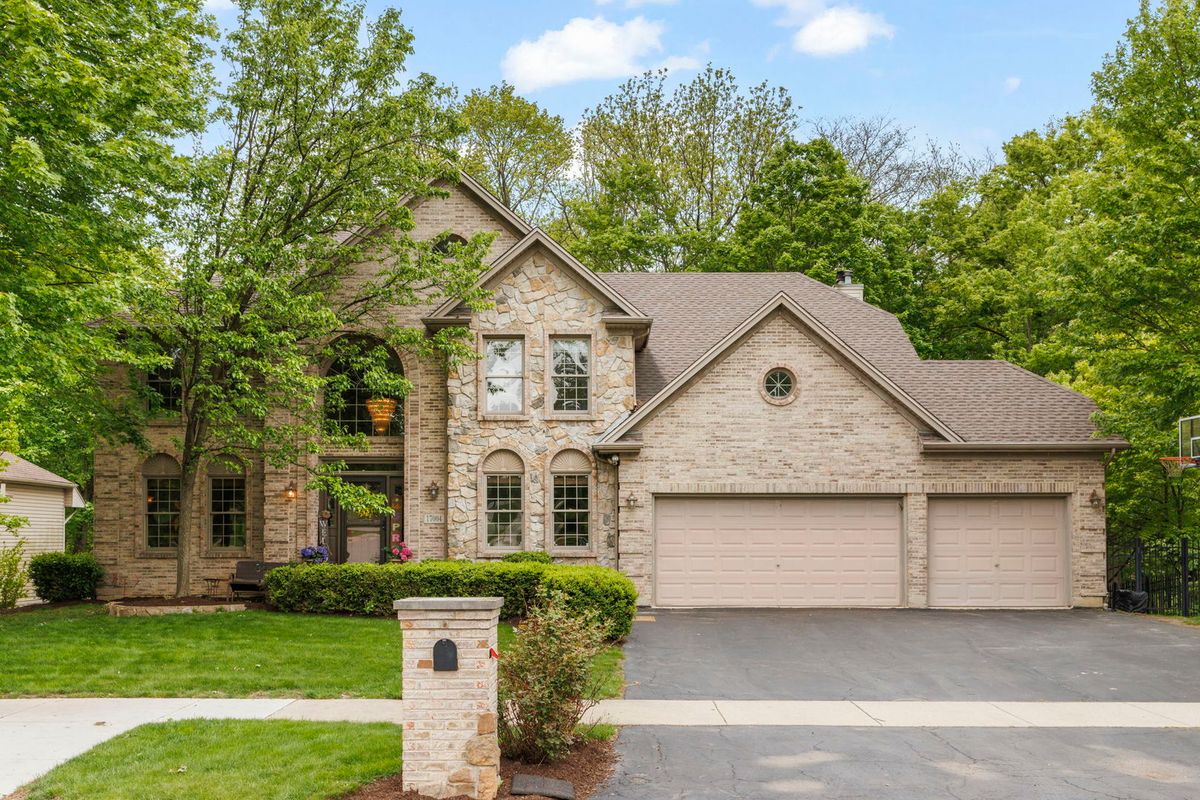 17004 Arbor Creek Drive, Plainfield, IL 60586