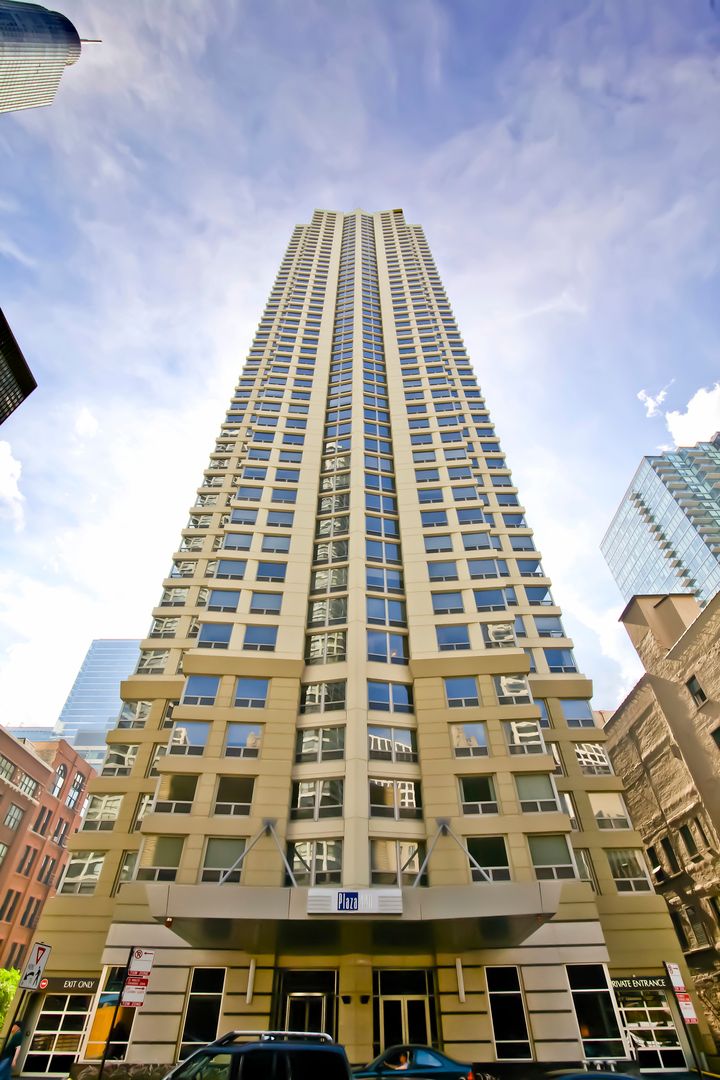 440 Wabash Avenue, Chicago, IL 60611
