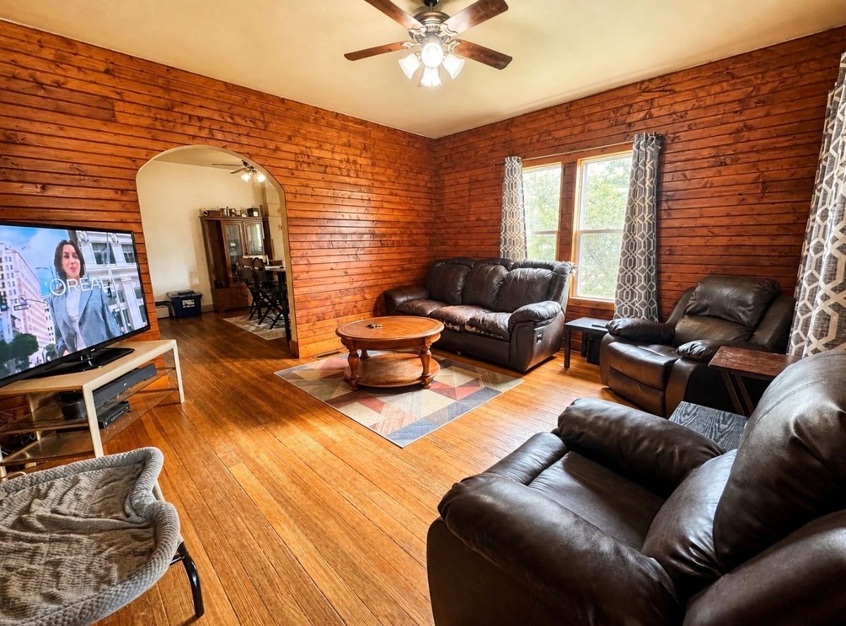 212 Tinley Avenue, Depue, IL 61322