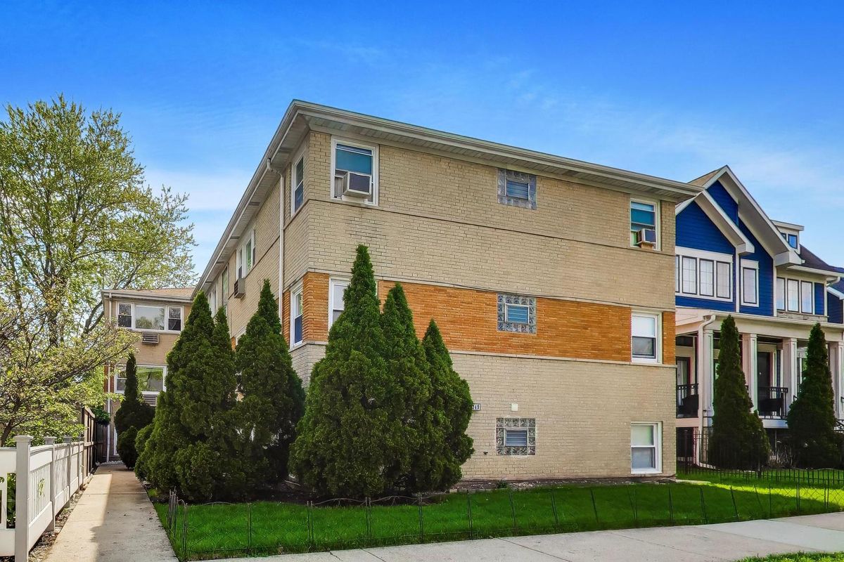 4149 TRIPP Street, Chicago, IL 60641