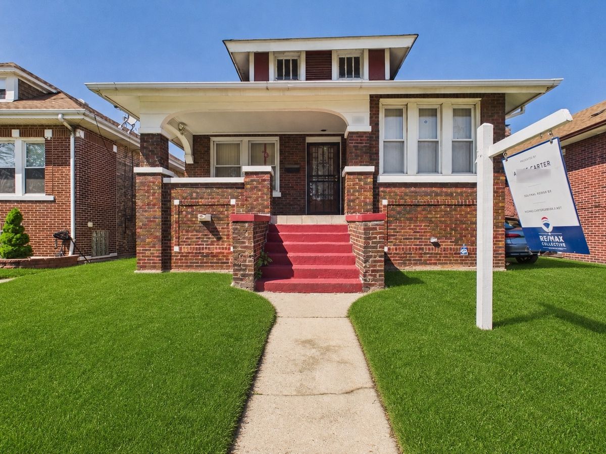 340 156TH Place, Calumet City, IL 60409