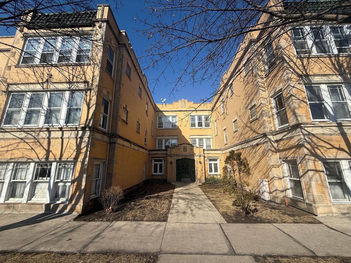 6645 21st Street, Berwyn, IL 60402