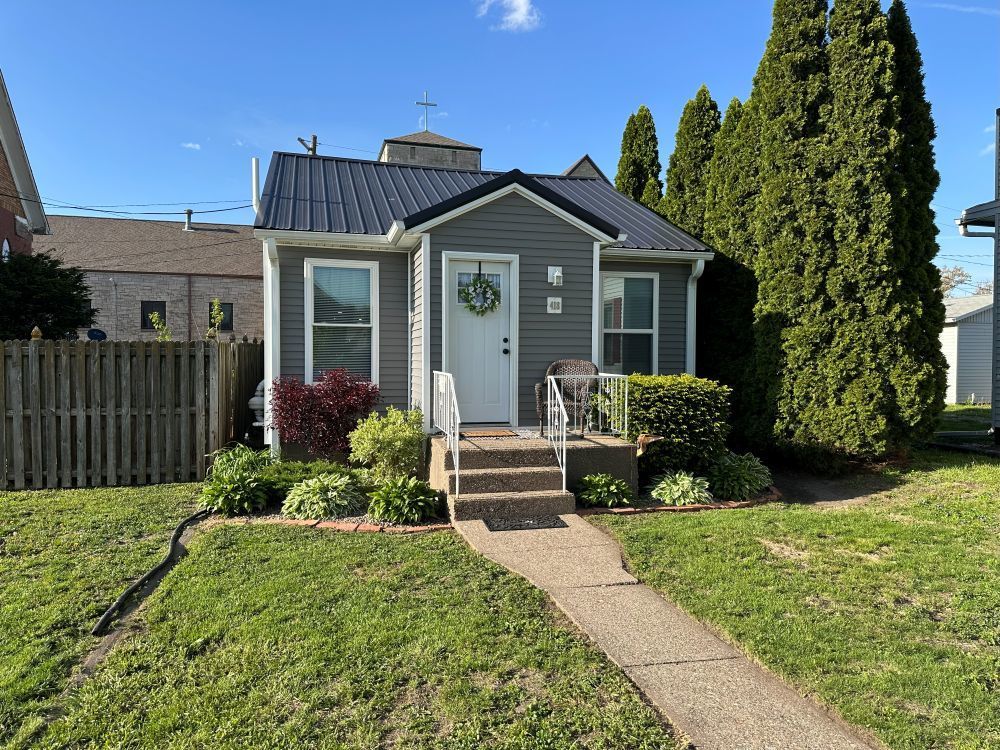 418 9th Street, Dewitt, IA 52472