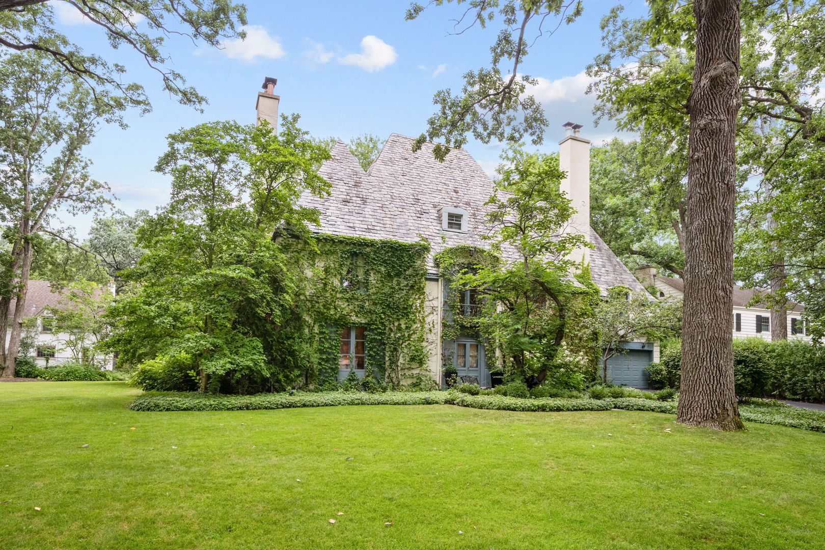 908 Elm Place — Glencoe, IL 60022