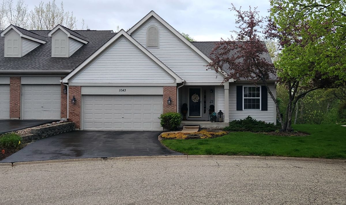 1043 Fairway Drive, Fox Lake, IL 60020