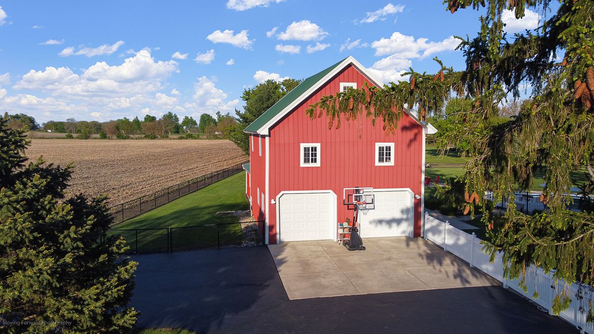 245 N Cedar Street, Leland, IL 60531
