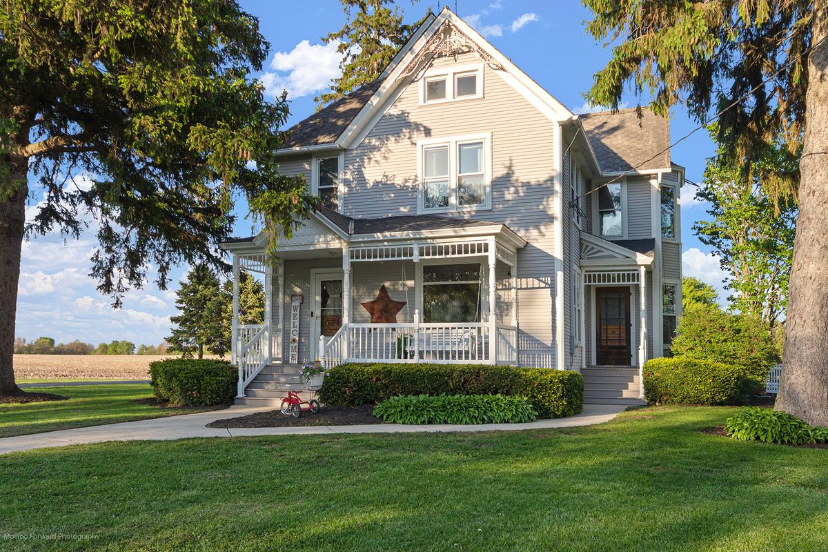 245 N Cedar Street, Leland, IL 60531